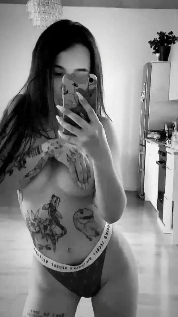 Слив Инстасамки OnlyFans фото