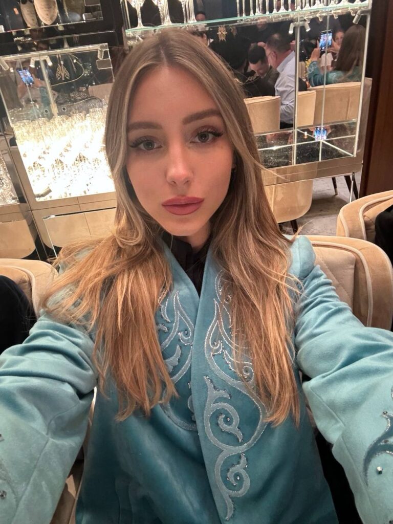 Слив Юлия Вавилова OnlyFans слив фото 24 Блогерши 2026