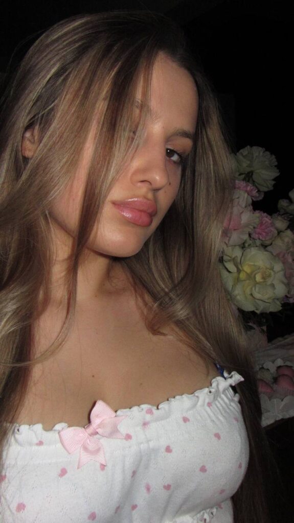 Слив Каечка OnlyFans фото