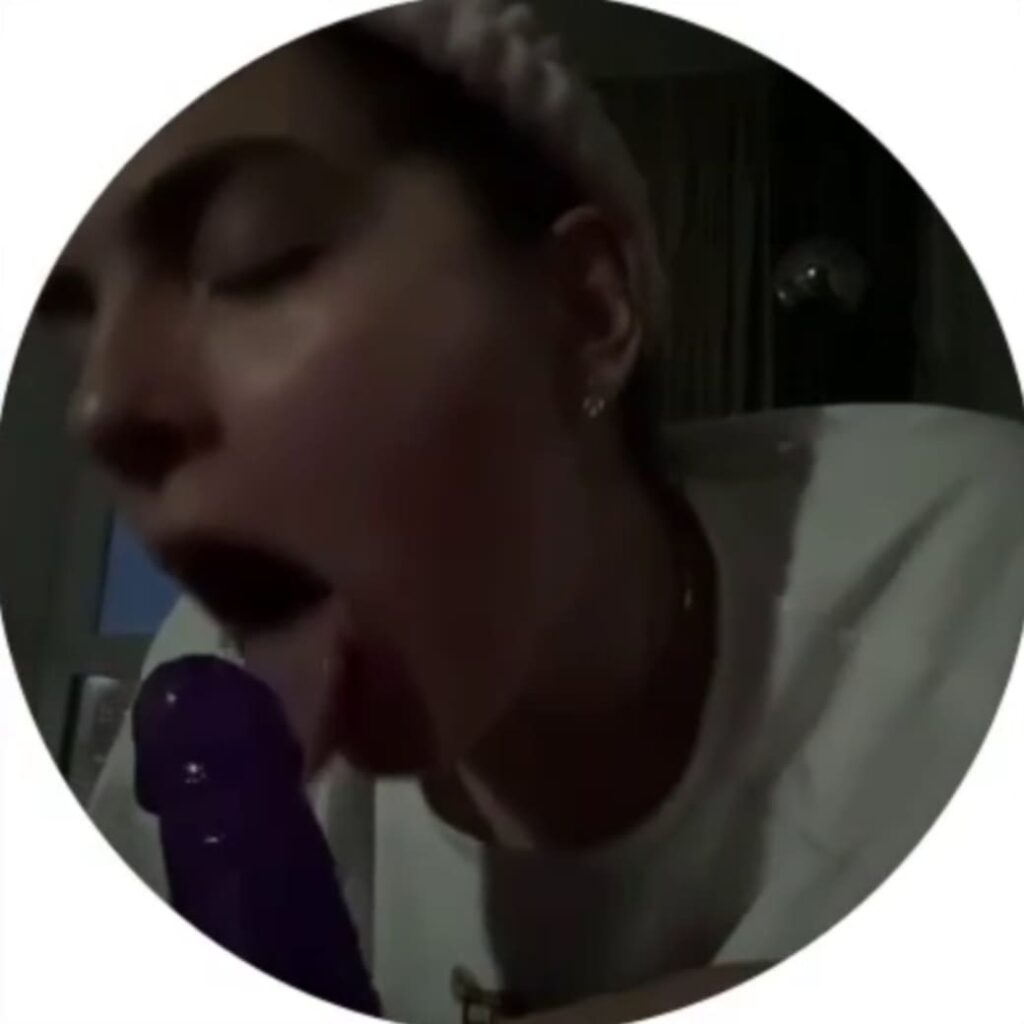 Слив Камила Бусинка (bebeй) OnlyFans фото