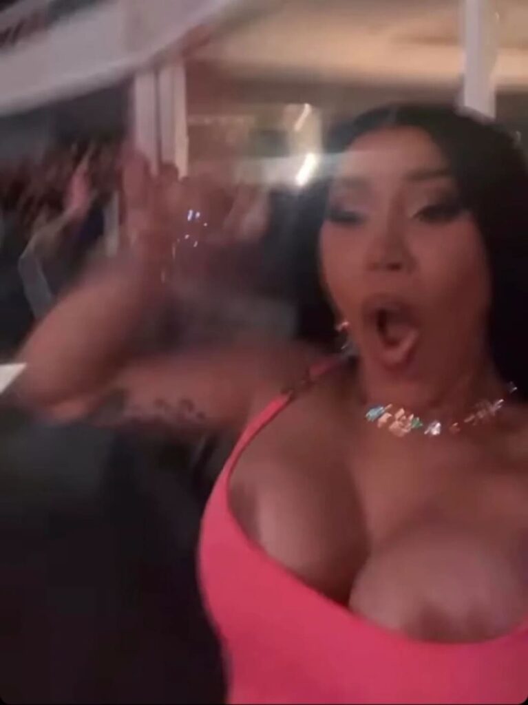 Слив Карди Би (Cardi B) OnlyFans слив фото 3 OnlyFans 2026