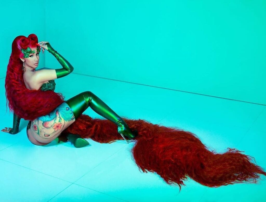 Слив Карди Би (Cardi B) OnlyFans фото