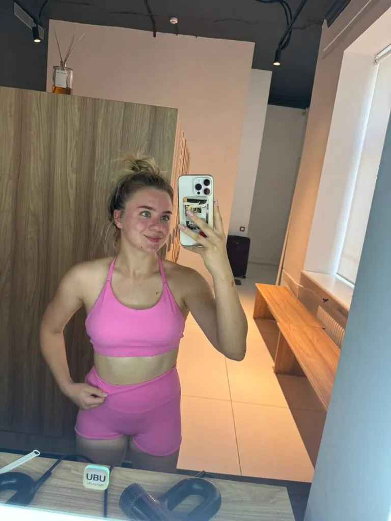 Слив Катя Адушкина OnlyFans слив фото 11 Блогерши 2026