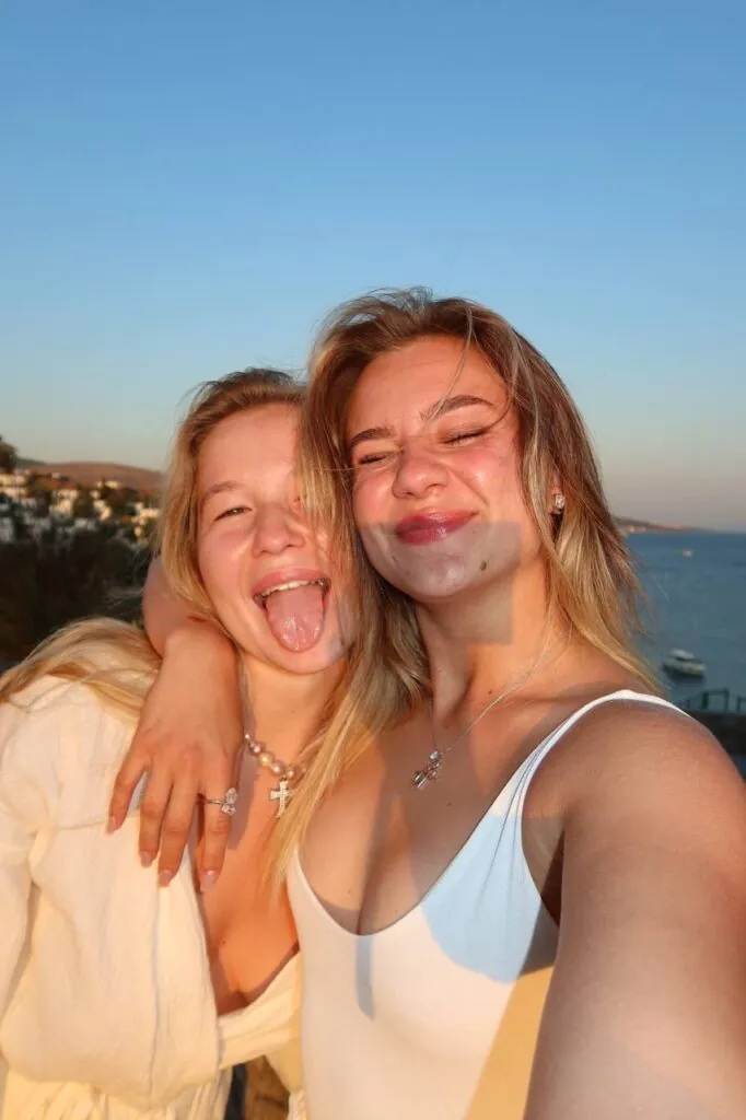 Слив Катя Адушкина OnlyFans слив фото 18 Блогерши 2026