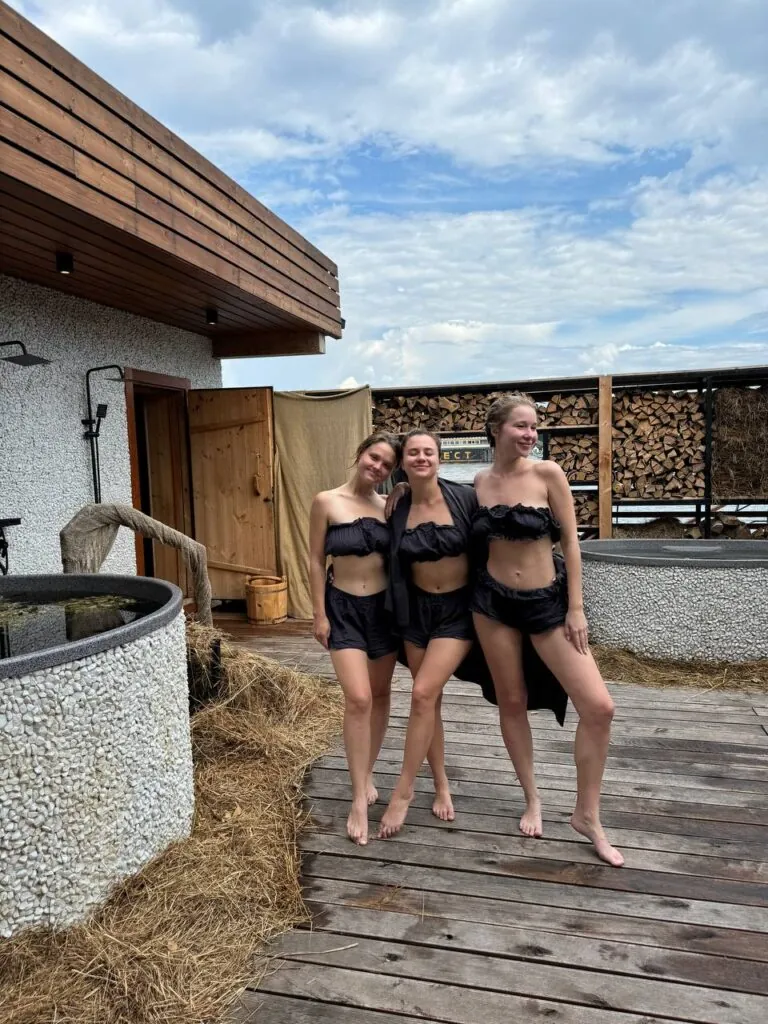 Слив Катя Адушкина OnlyFans фото