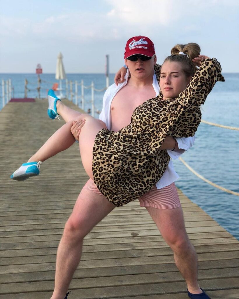 Слив Катя Вяликова (Vyaaal) OnlyFans фото
