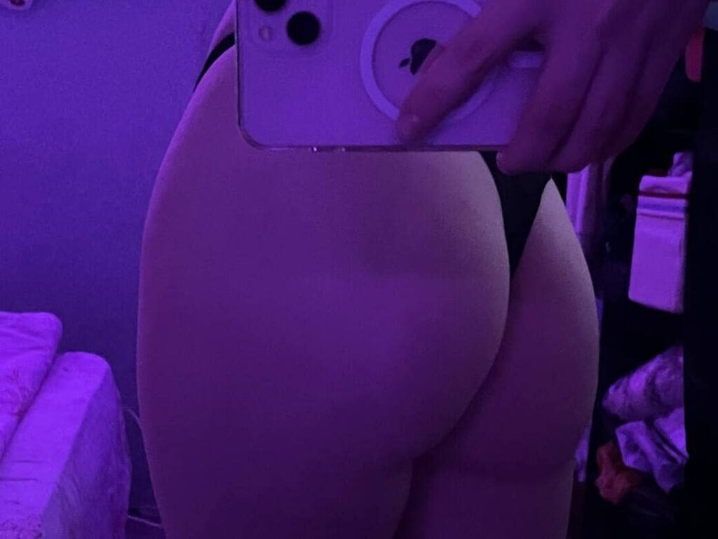 Слив Krupa (Kuporovaa) OnlyFans слив фото 18 С крашеными волосами 2026