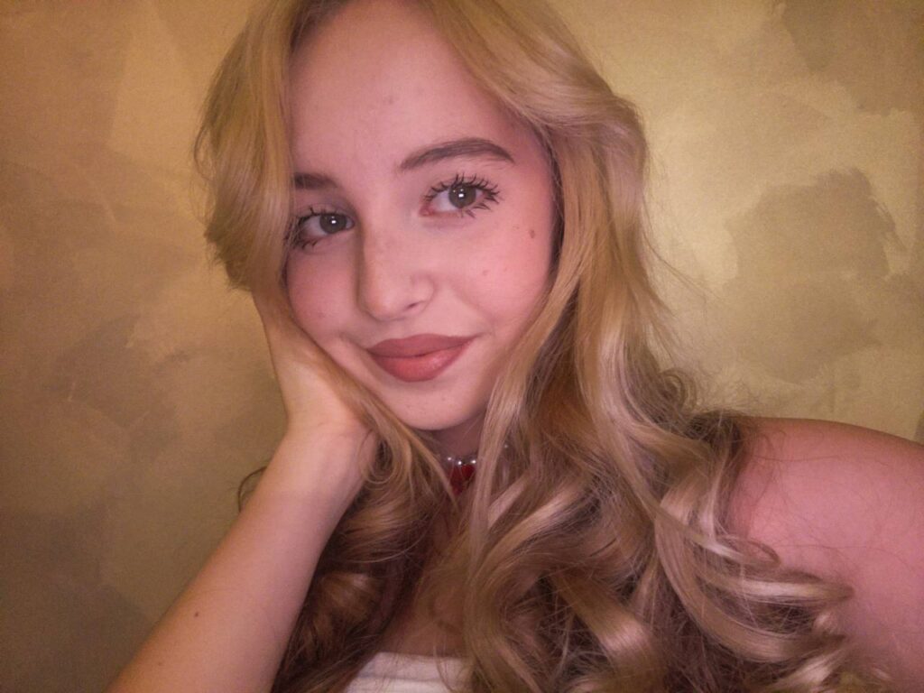 Слив Ксюша Авдеева из ШГШ OnlyFans фото