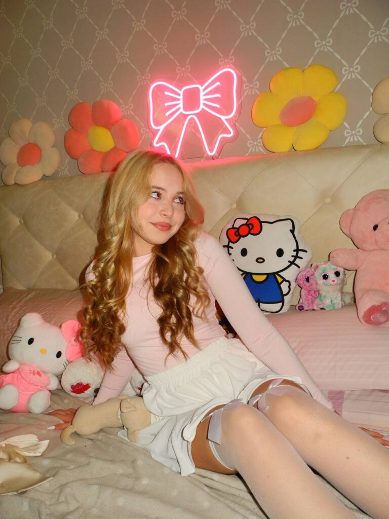 Слив Ксюша Авдеева из ШГШ OnlyFans фото