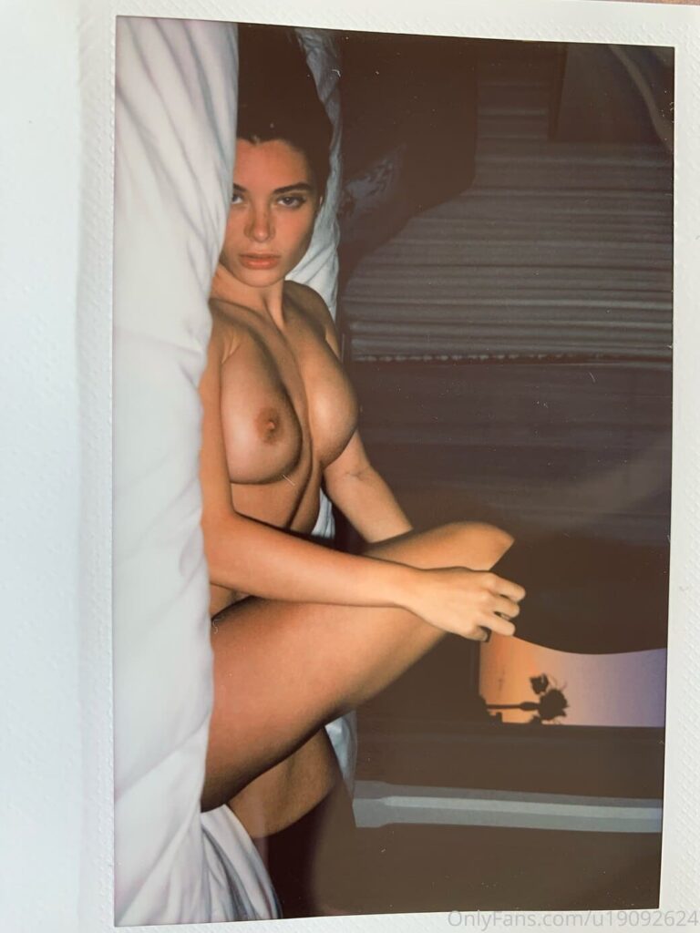Слив Лана Роудс OnlyFans фото