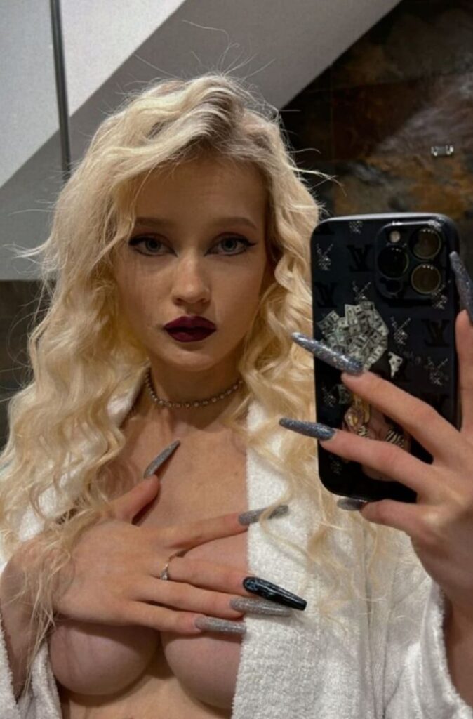 Слив Liana Juice OnlyFans слив фото 12 Aesthetic 2026
