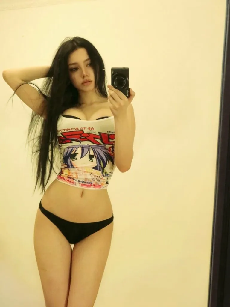Слив Марианна Мосесова OnlyFans фото