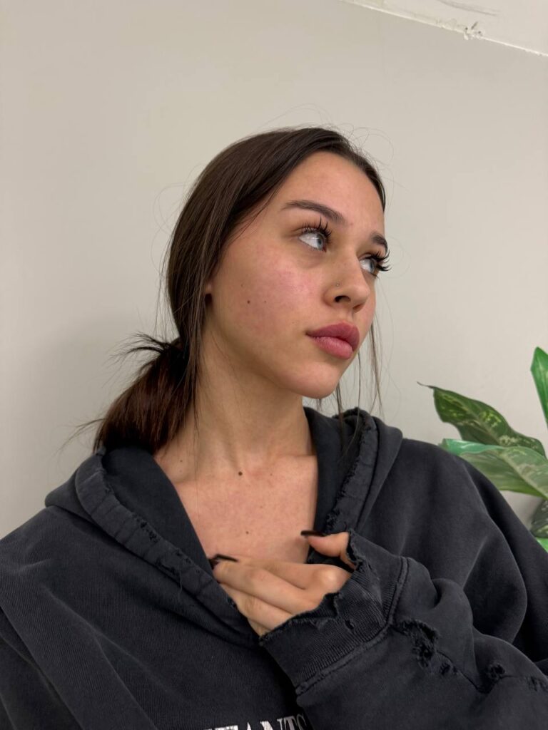 Слив Милана Некрасова OnlyFans фото