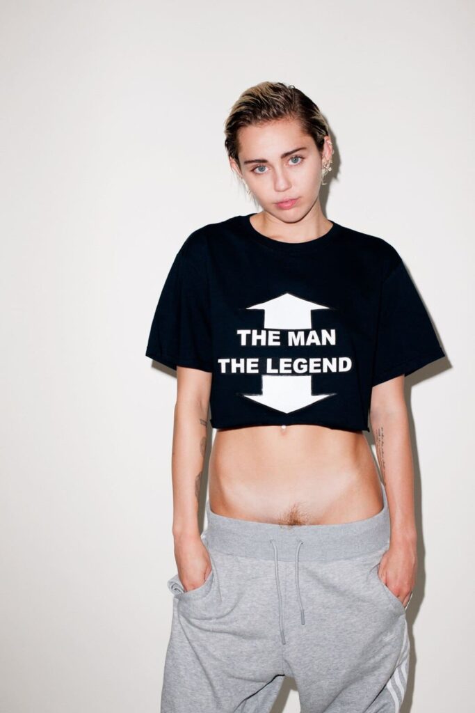 Слив Майли Сайрус (Miley Cyrus) OnlyFans слив фото 16 Актрисы 2026