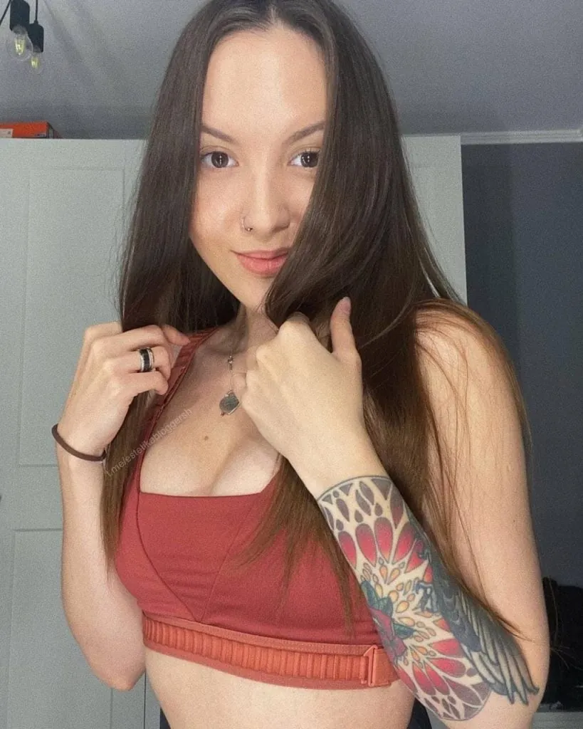 Слив Мисс Марпл (Мария Ермолина) OnlyFans слив фото 9 Атлетические 2026
