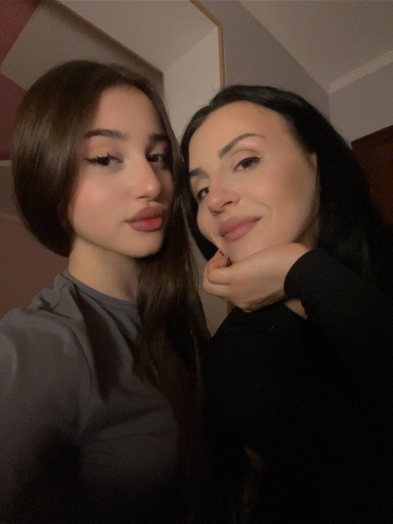 Слив Ниярка (niyarkalol) OnlyFans слив фото 12 Блогерши 2026