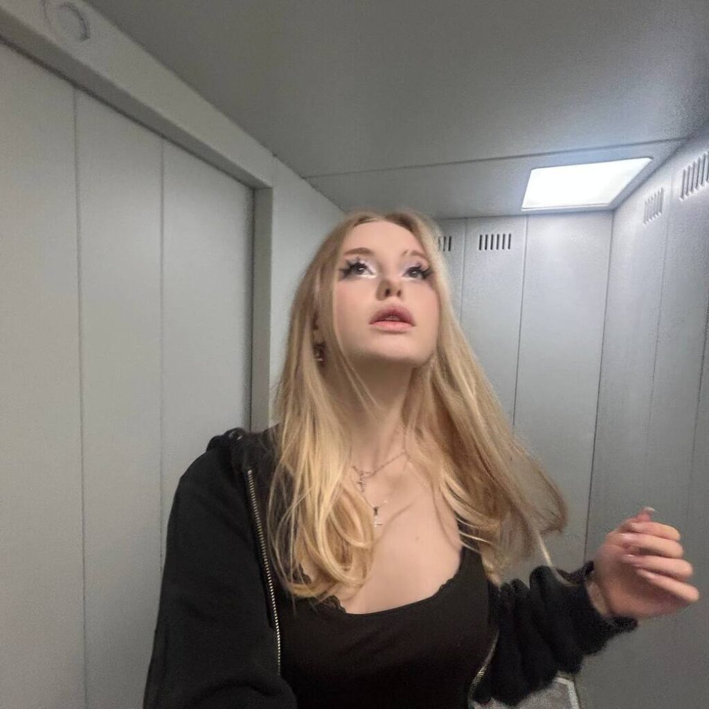 Слив Олька Долька OnlyFans фото