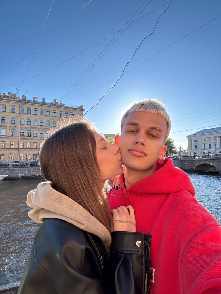Слив Паша Сникерс OnlyFans фото