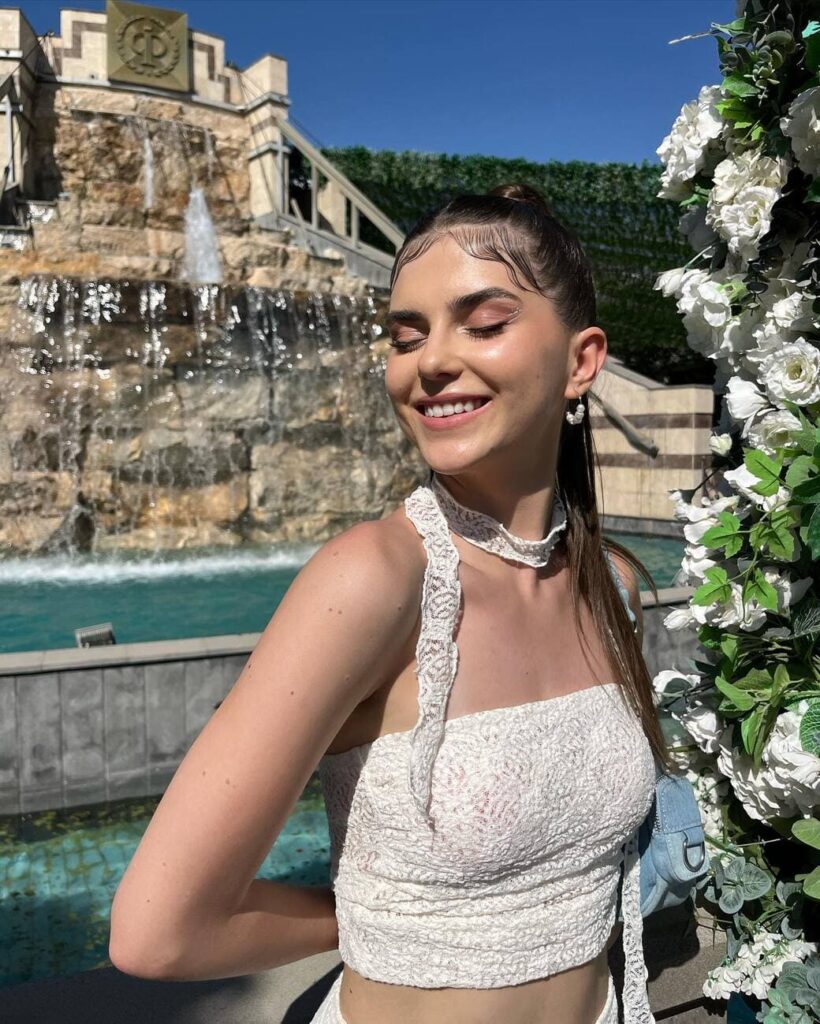 Слив Полина Денисова OnlyFans фото