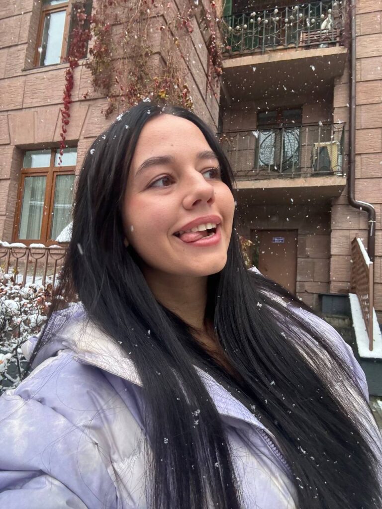 Слив Полина Хлеб OnlyFans слив фото 13 Блогерши 2026