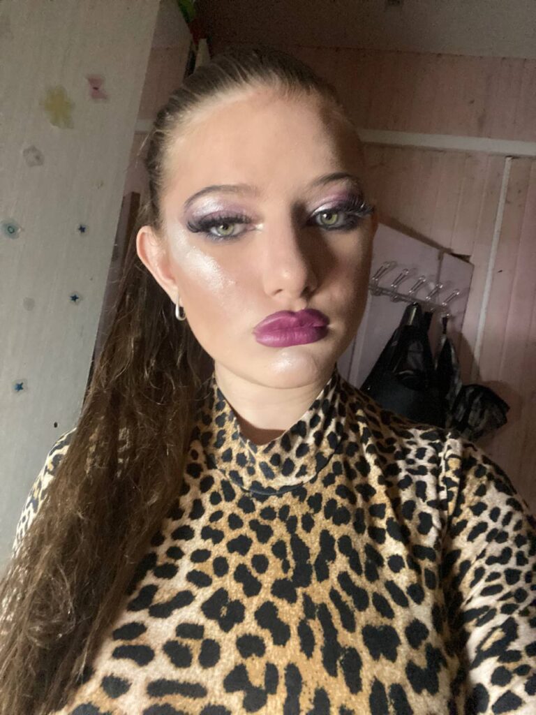 Слив Регина ВТФ OnlyFans слив фото 20 Блогерши 2026