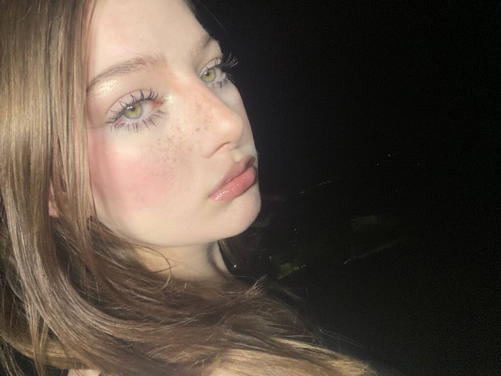 Слив Регина ВТФ OnlyFans слив фото 24 Блогерши 2026
