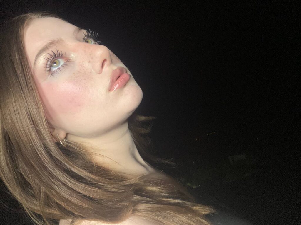 Слив Регина ВТФ OnlyFans фото