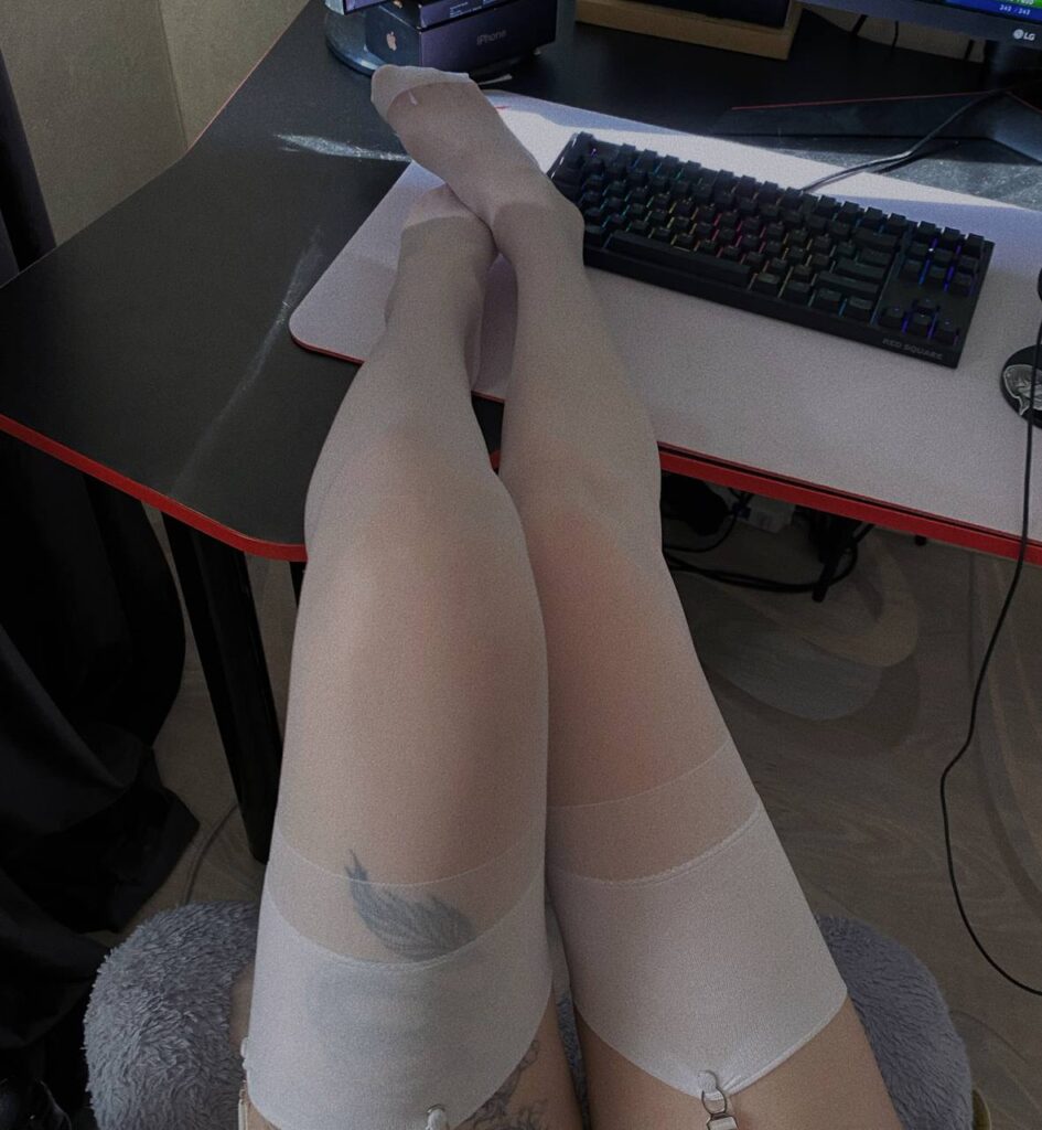 Слив Rochersha (Настя Рочерша) OnlyFans слив фото 13 Блогерши 2026