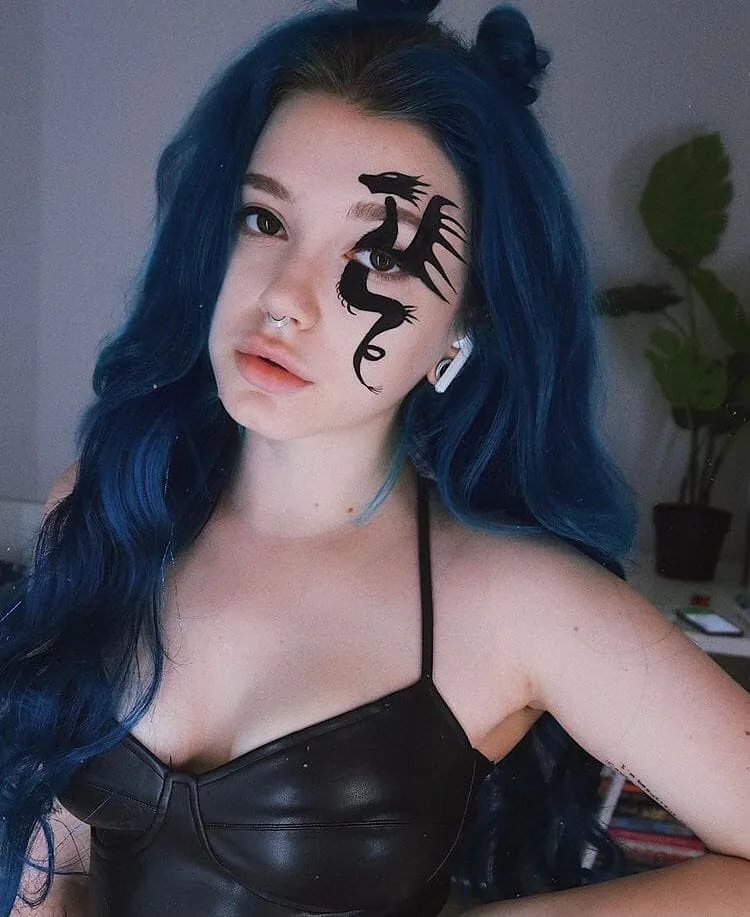 Слив Саша Кэт OnlyFans фото