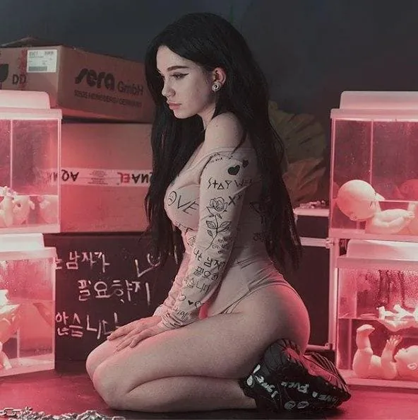 Слив Саша Кэт OnlyFans фото