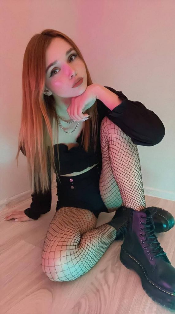 Слив Smorodinova (Валерия Смородинова) OnlyFans фото