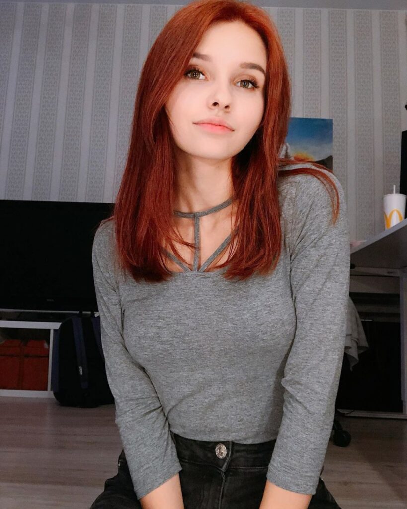 Слив Лера Смородинова (Smorodinova) OnlyFans фото