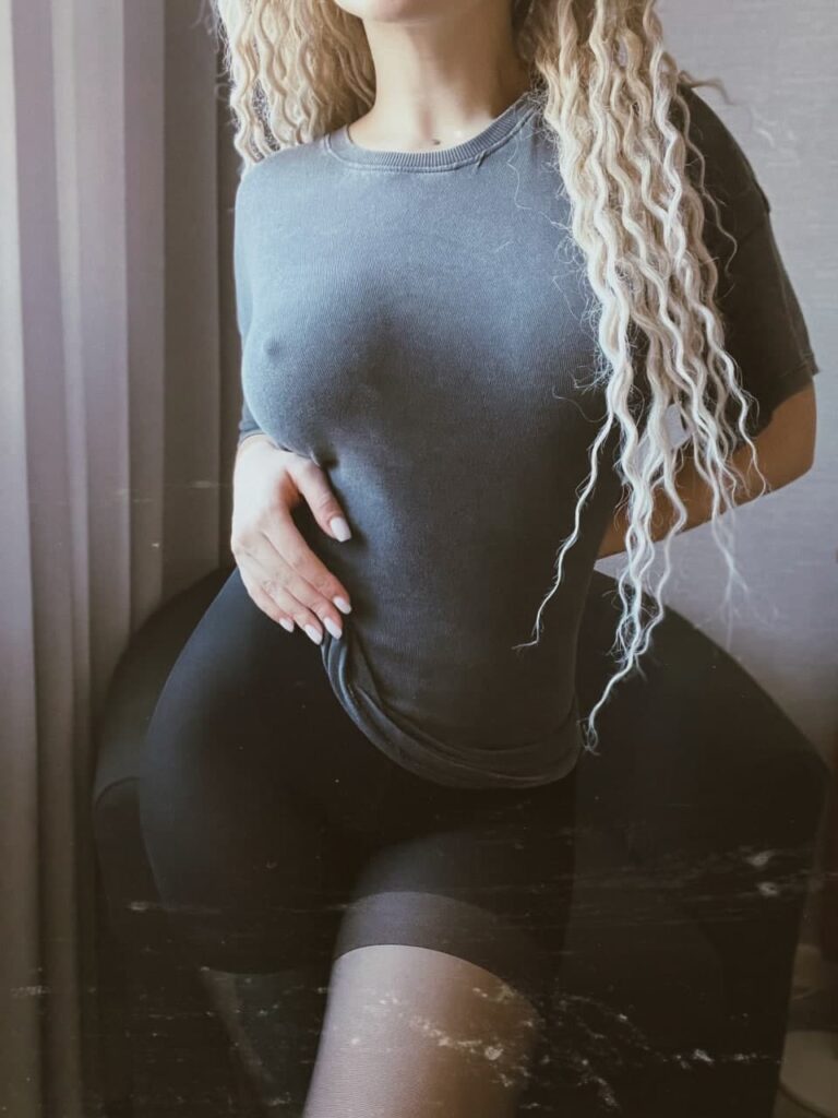 Слив Sorabi OnlyFans фото