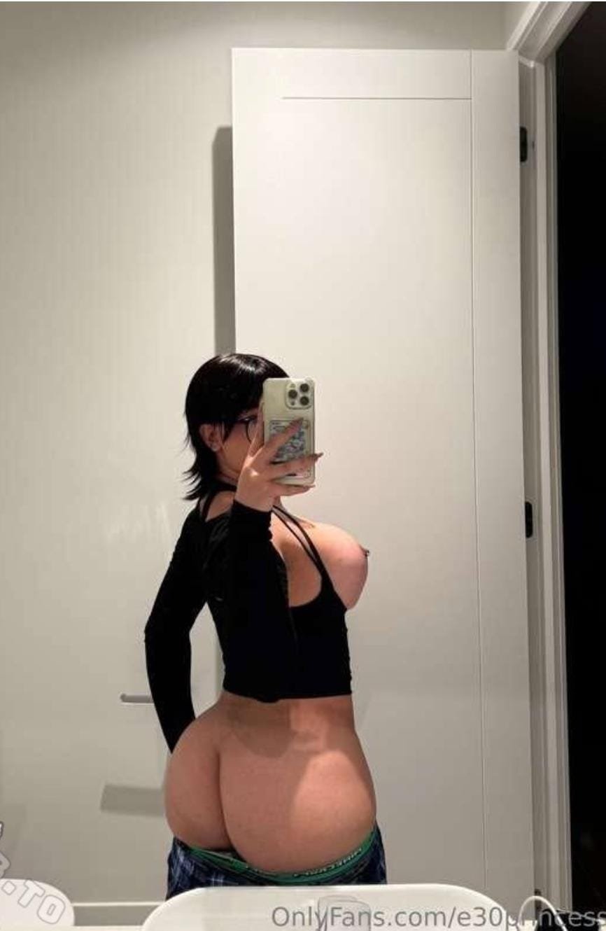 Томи Ортега (Tommi Ortega) OnlyFans слив фото 9 Готы 2026