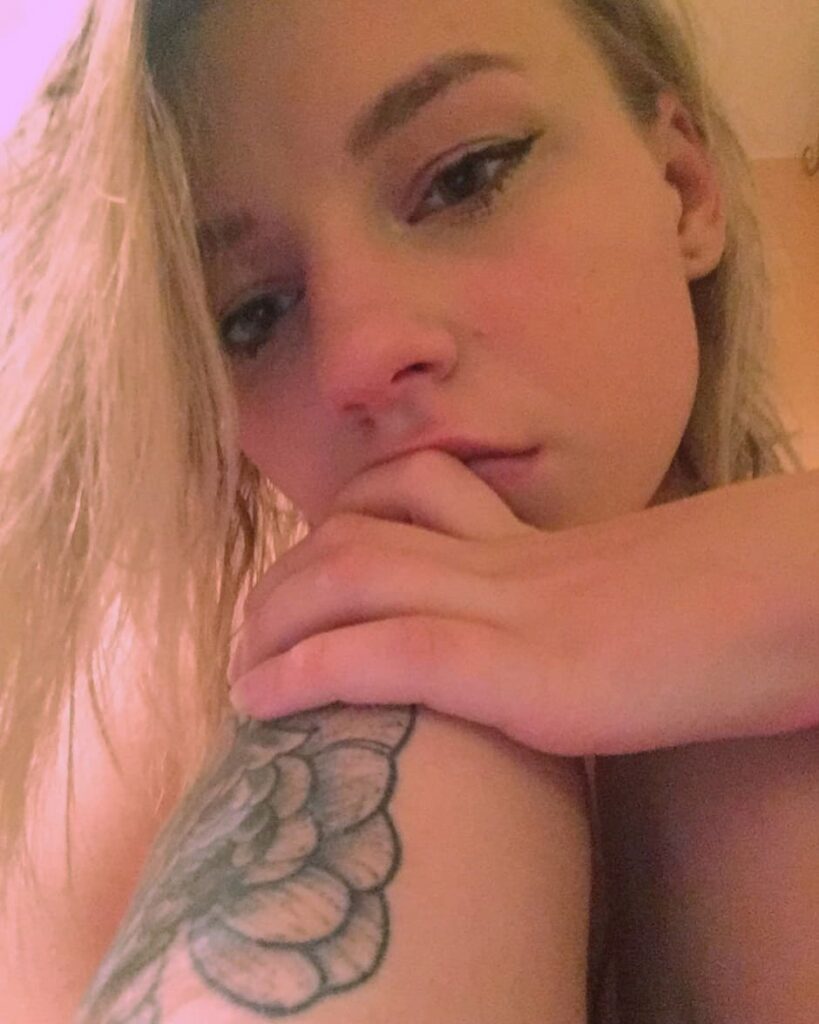 Слив ЯЯНА (Яна Зенина) OnlyFans слив фото 2 OnlyFans 2026