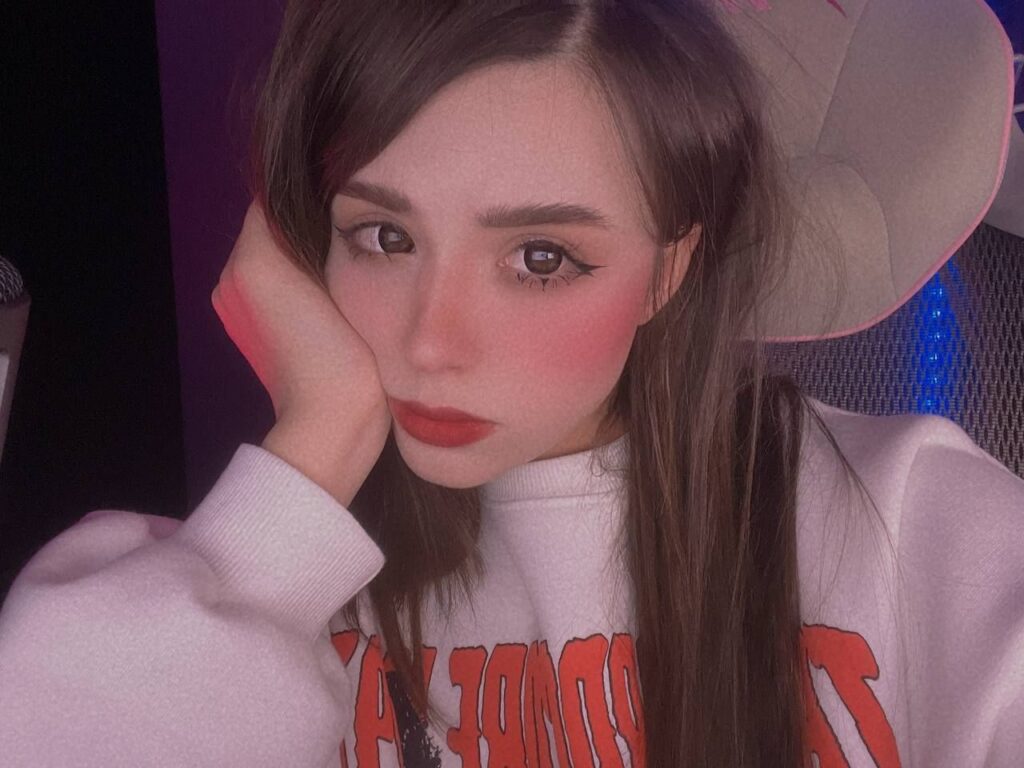 Слив Юечка (Yuuechka) Дарьи Воскресенской OnlyFans фото