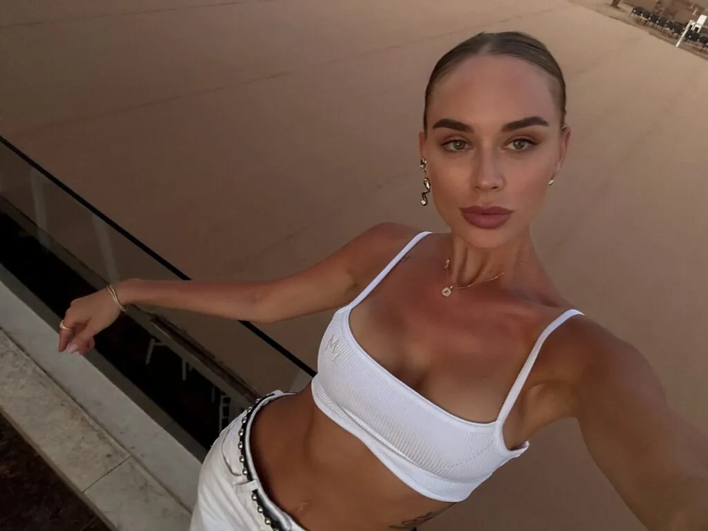 Слив Зоя Фуць OnlyFans слив фото 4 Дизайнеры 2026