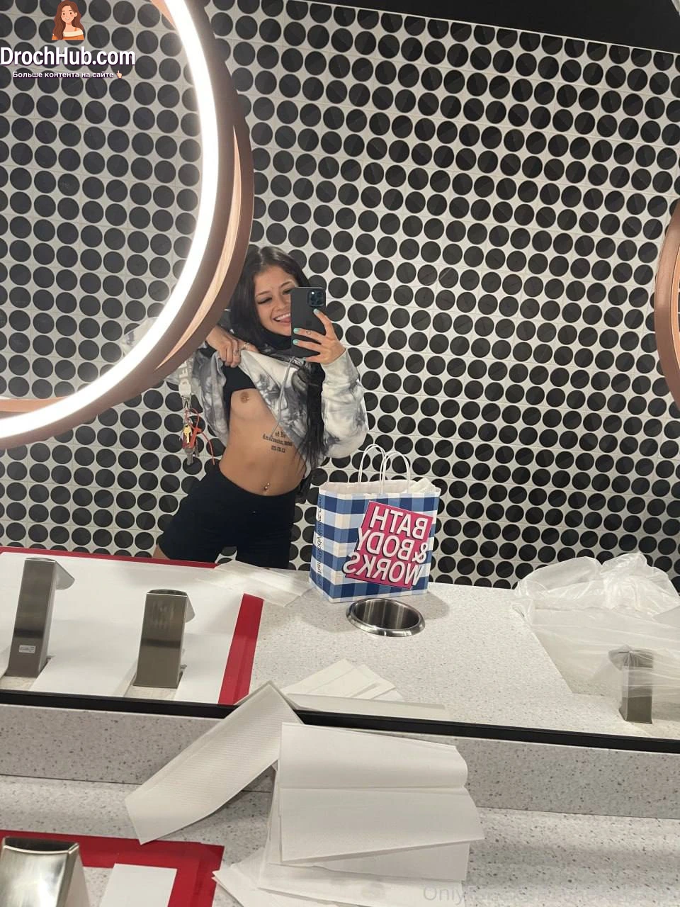 Sheforkeeps / Ryan Reid OnlyFans слив фото 34 21-30 лет 2026
