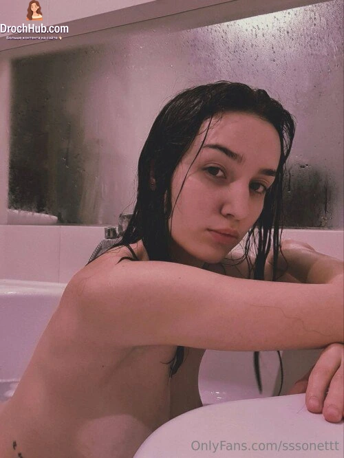 Sophie sssonettt OnlyFans фото