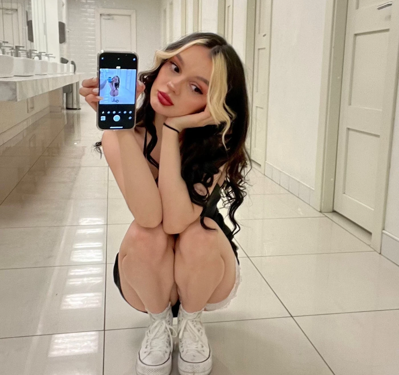 Дарьяна OnlyFans фото