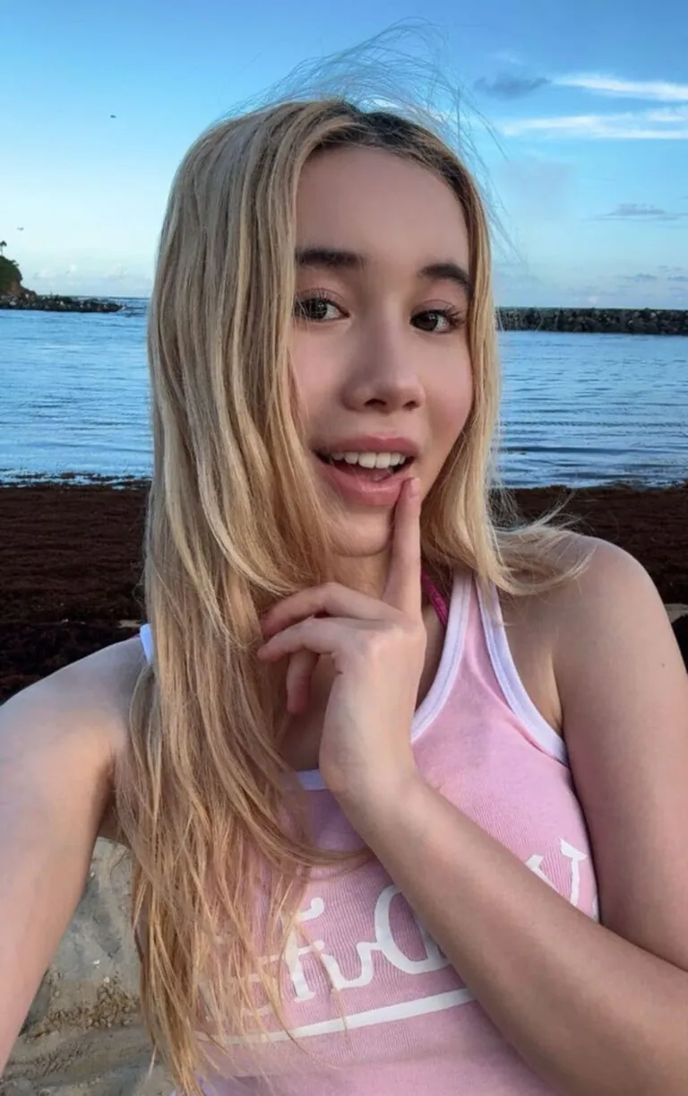 Lil Tay OnlyFans фото