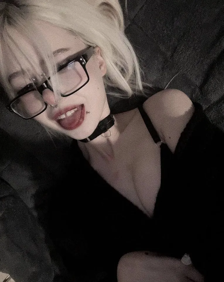 Парадокси (@par4d0xy) OnlyFans слив фото 31 OnlyFans 2026