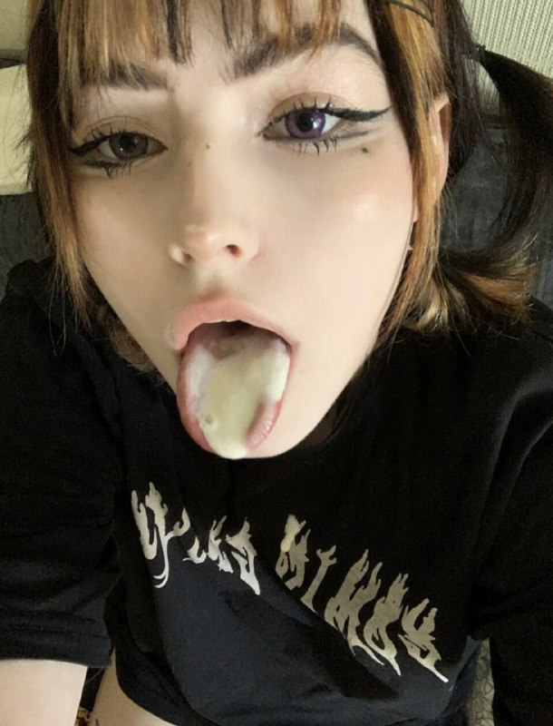 Сквиртик (Sqwrtick) OnlyFans слив фото 9 OnlyFans 2026