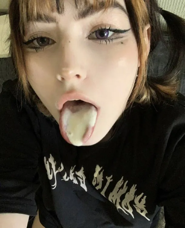 Сквиртик (Sqwrtick) OnlyFans слив фото 38 OnlyFans 2026