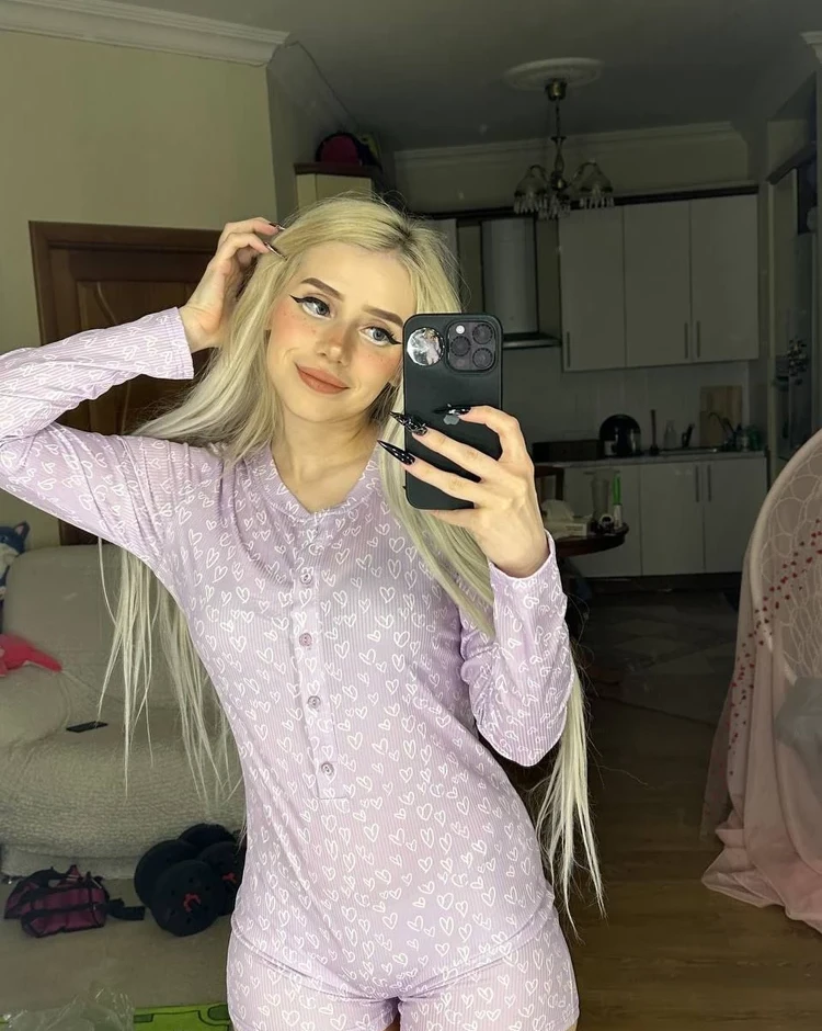 Света Соллар OnlyFans фото