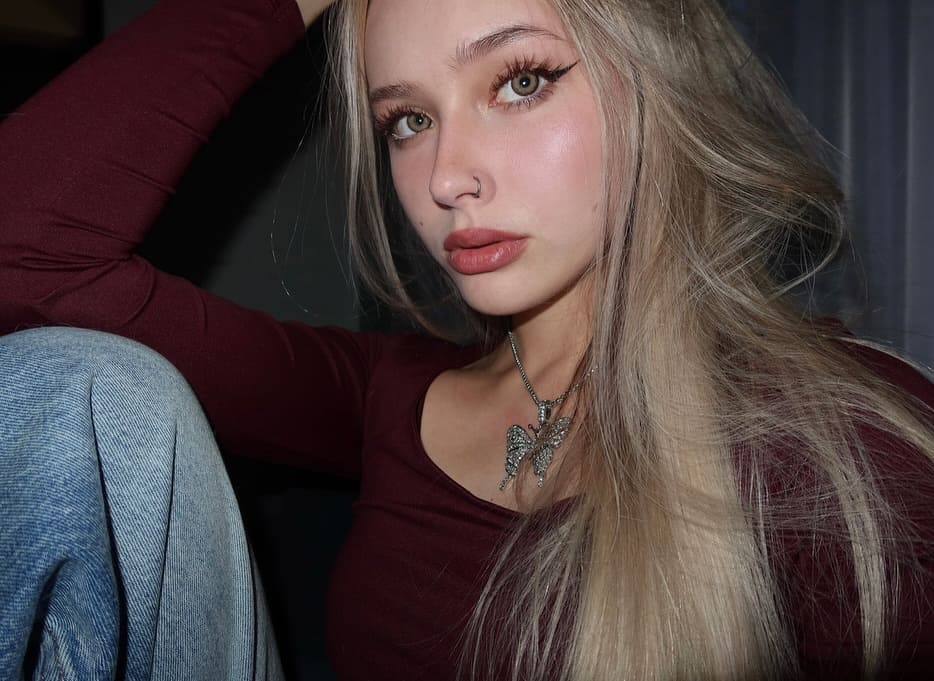 Whylollycry OnlyFans слив фото 13 OnlyFans 2026