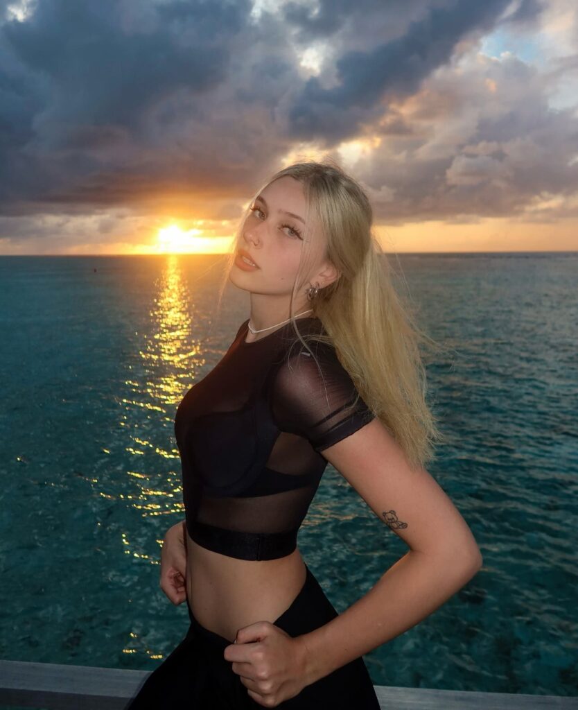 Whylollycry OnlyFans слив фото 16 OnlyFans 2026