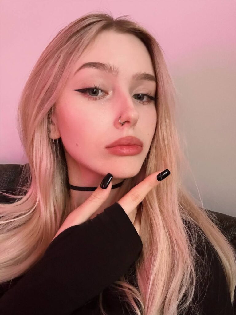 Whylollycry OnlyFans слив фото 20 OnlyFans 2026