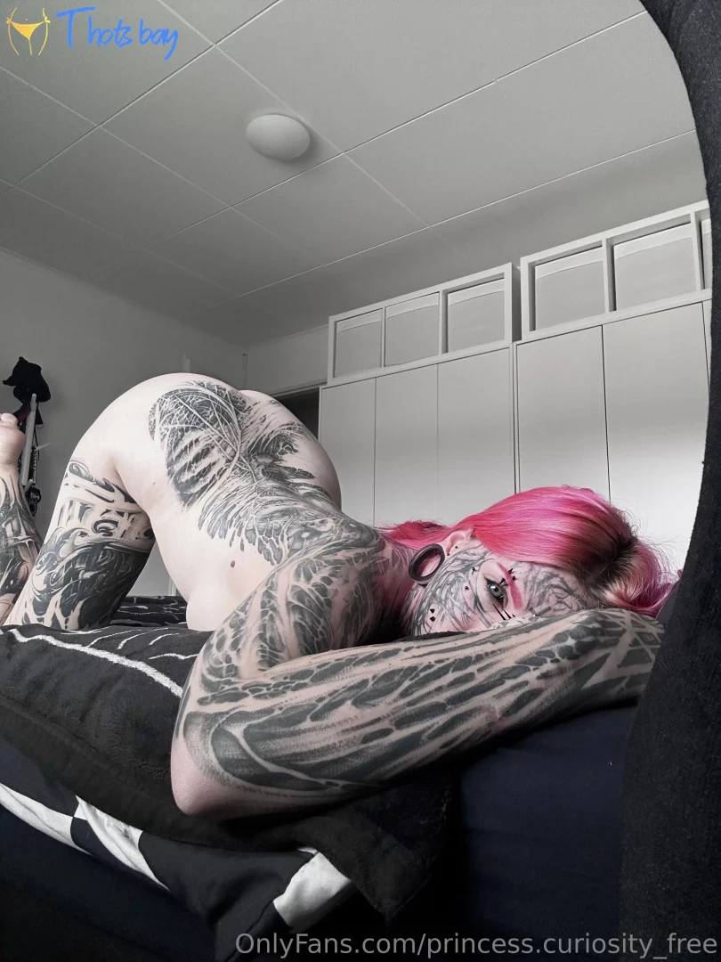 princess.curiosity.2 OnlyFans фото