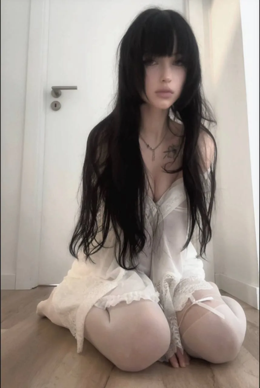 Блогерша tsunavohkaa OnlyFans слив фото 4 Блогерши 2026